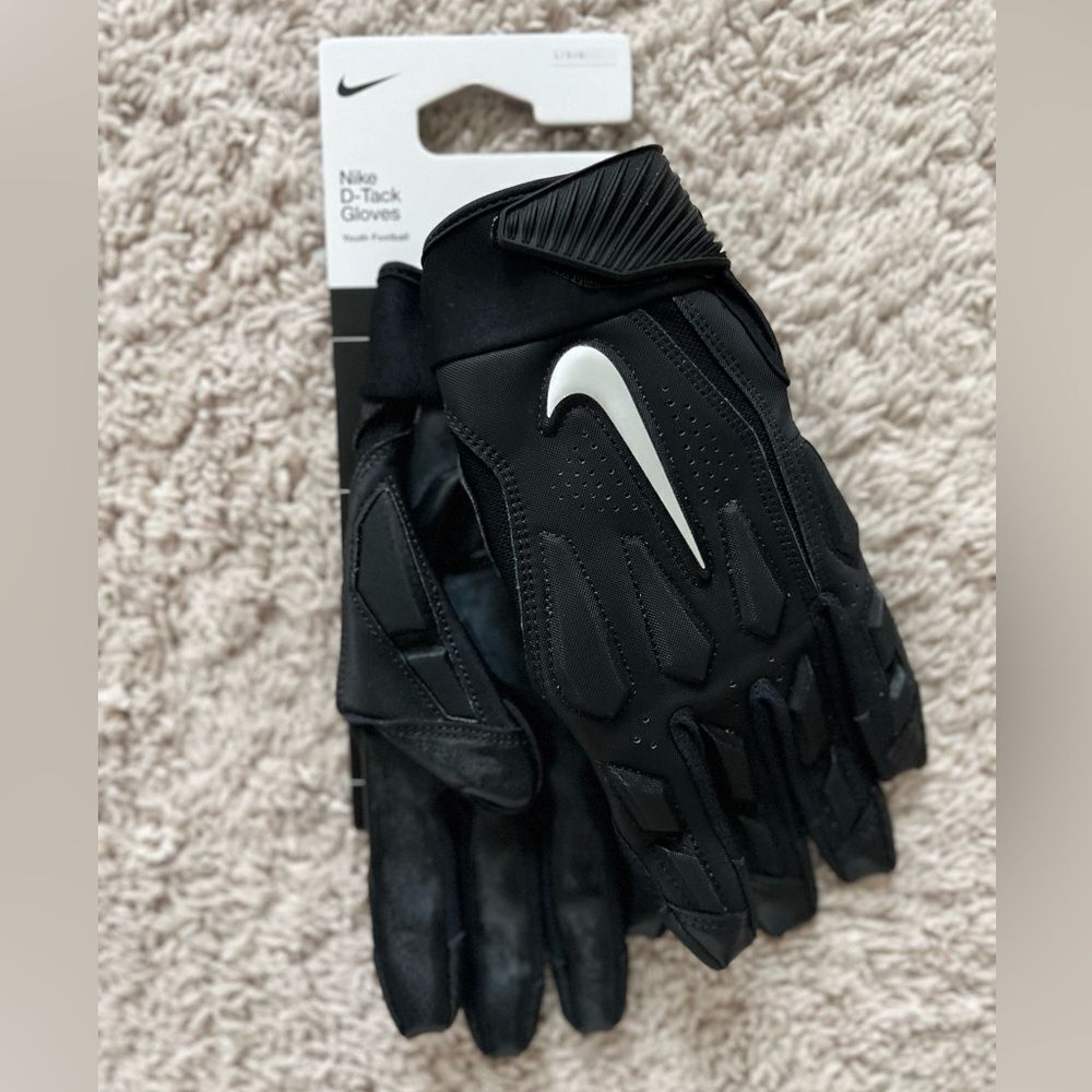 Nike D-Tack 6.0 Football Padded Linesman Gloves Black Youth